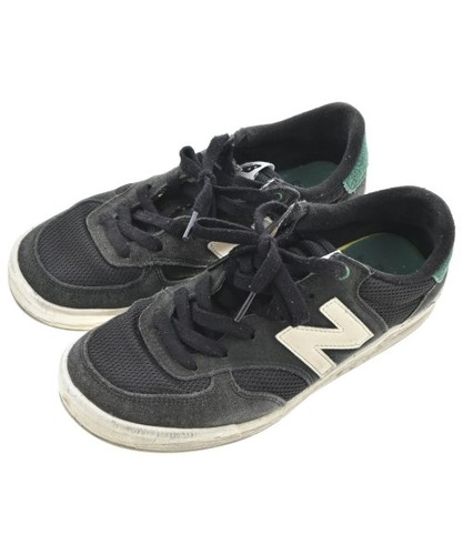 New balance sneakers - new, black